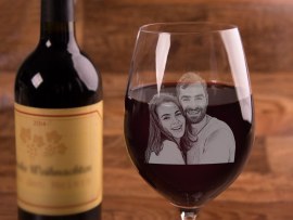 Weinglas mit Gravur zum Valentinstag