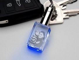 Glas-Schlüsselanhänger graviert mit Foto