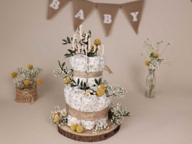 Windeltorte neutral mit Blumen
