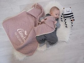 Babydecke zur Geburt
