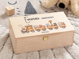 Erinnerungskiste mit Namen zur Geburt