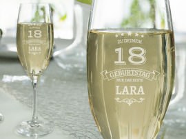 Sektglas zum 18. Geburtstag