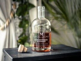 Gravierte Flasche für Selbstgemachtes