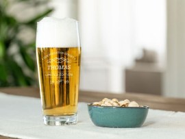 Gravierter Willibecher