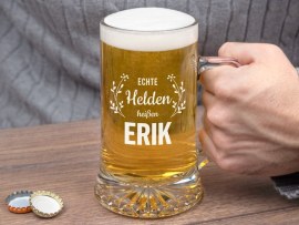 Bierkrug mit Gravur