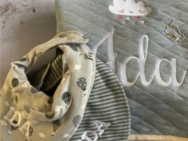 Baby-Geschenkset Babydecke und Halstuch