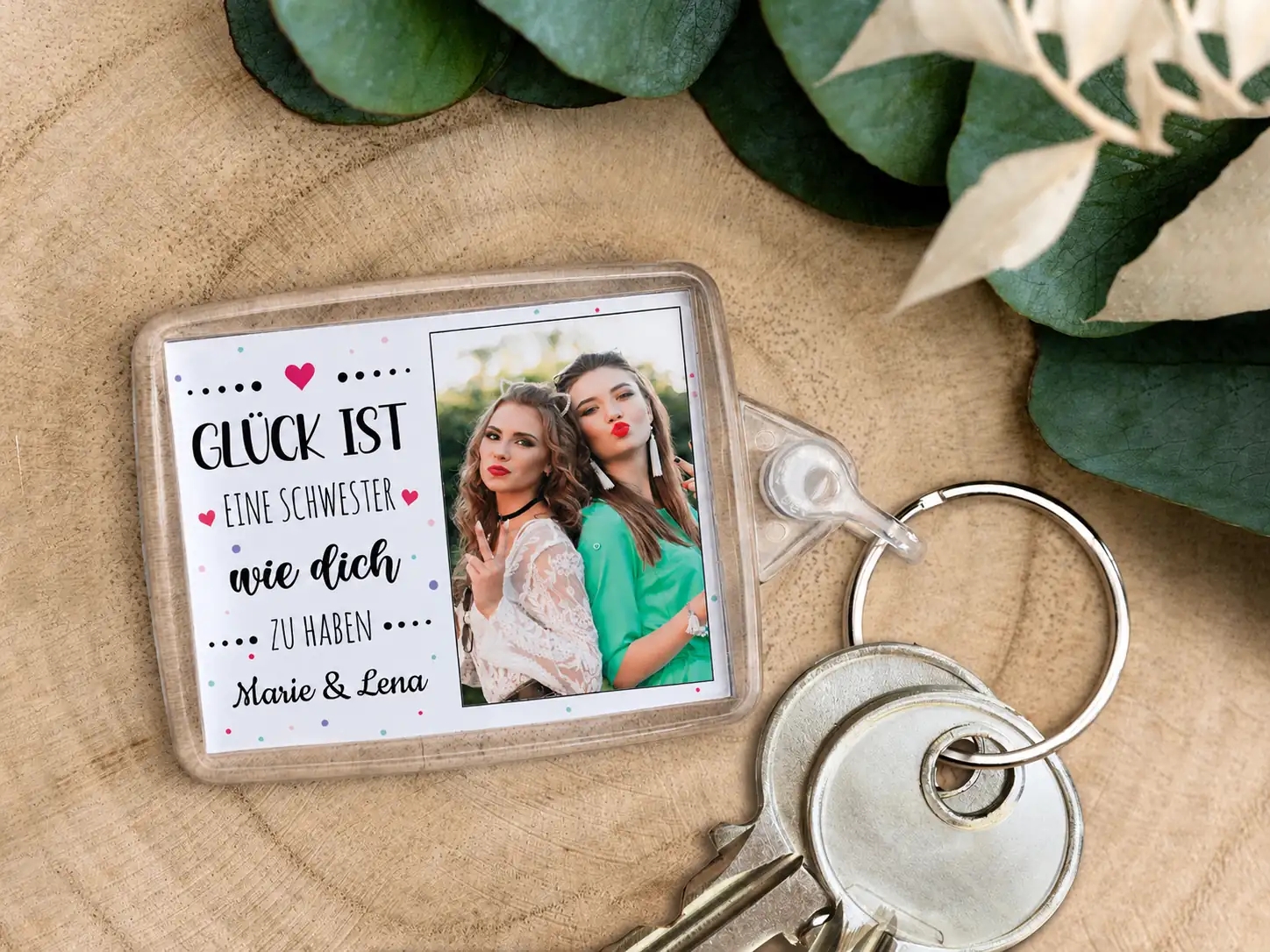Schlüsselanhänger mit Gravur als Geschenk für Schwester