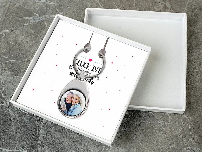 Geschenkverpackung mit persönlicher Botschaft