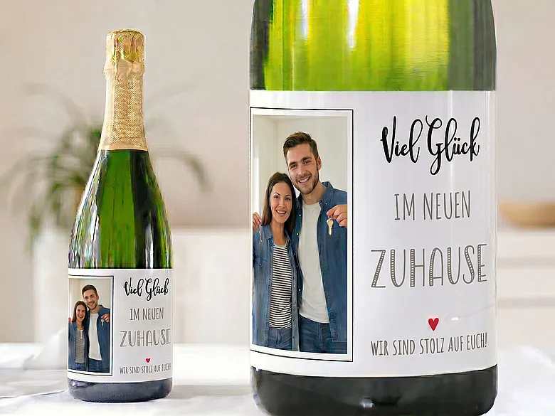 Personalisiertes Sektetikett neues Zuhause