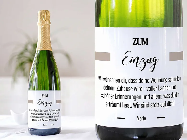 Personalisiertes Sektetikett Einzug in eigene Wohnung