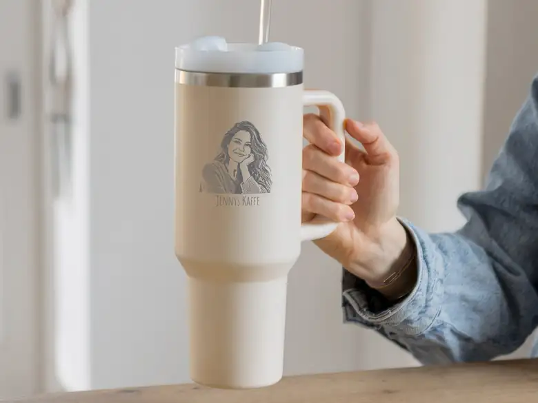 Thermobecher mit Gravur