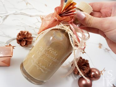 Selbsgemachter Nusslikör