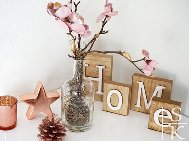 Gravierte Flasche als Vase