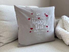 Besticktes Kissen Liebesgeschenk