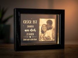 Foto im Leuchtrahmen als Liebesgeschenk