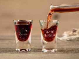 Graviertes Schnapsglas