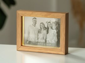 Glasbild im Leuchtrahmen