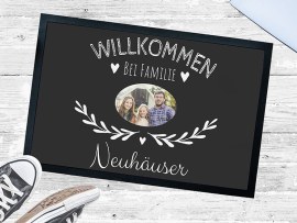 Bedruckte Fußmatte mit Namen Familie