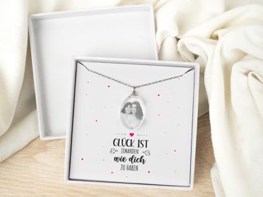 Geschenkschachtel Kette Motiv Glück ist