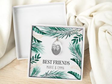 Geschenkschachtel Kette Motiv Freundschaft