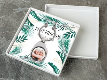 Geschenkschachtel Schlüsselanhänger Motiv Freundschaft