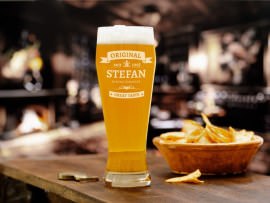Weizenbierglas mit Gravur