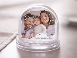 Schneekugel Familie