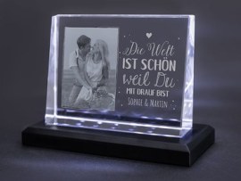 Glasfoto mit Leuchtsockel