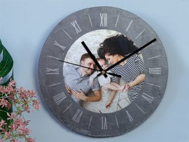 Bedruckte Schieferuhr als Wanddeko