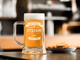 Bierkrug mit Namensgravur
