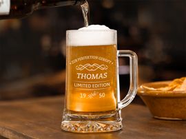 Bierkrug mit Namensgravur