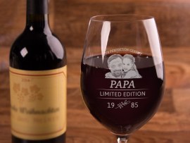 Rotweinglas mit Foto für Papa