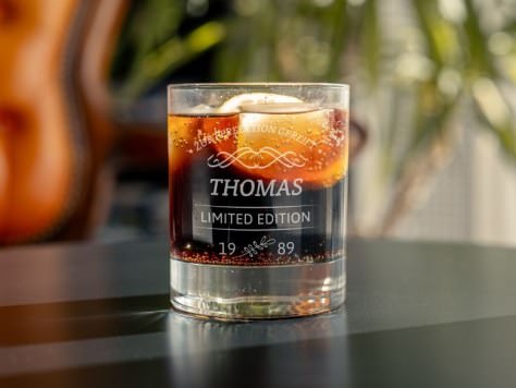 Graviertes Trinkglas