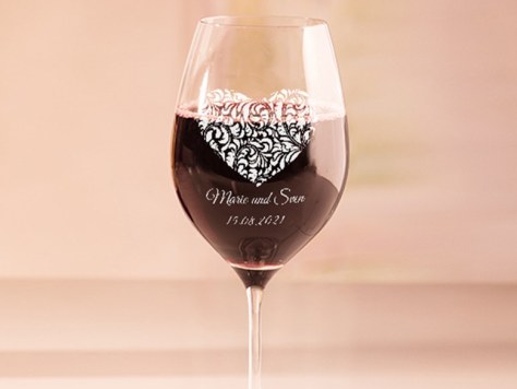 Rotwein glas und Weißweinglas mit Gravur
