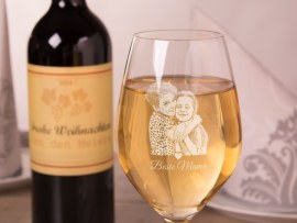 Weißweinglas mit Fotogravur