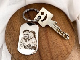 Schlüsselanhänger mit Fotogravur