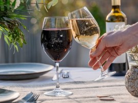 Weingläser zur Hochzeit