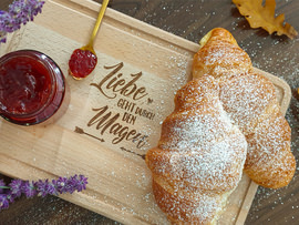 graviertes Holzbrett