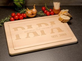 Holzschneidebrett mit Gravur