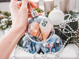 Christbaumkugel als Geldgeschenk